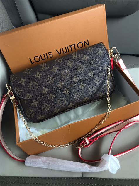 louis vuitton ivy wallet on chain bag|louis vuitton crossbody with chain.